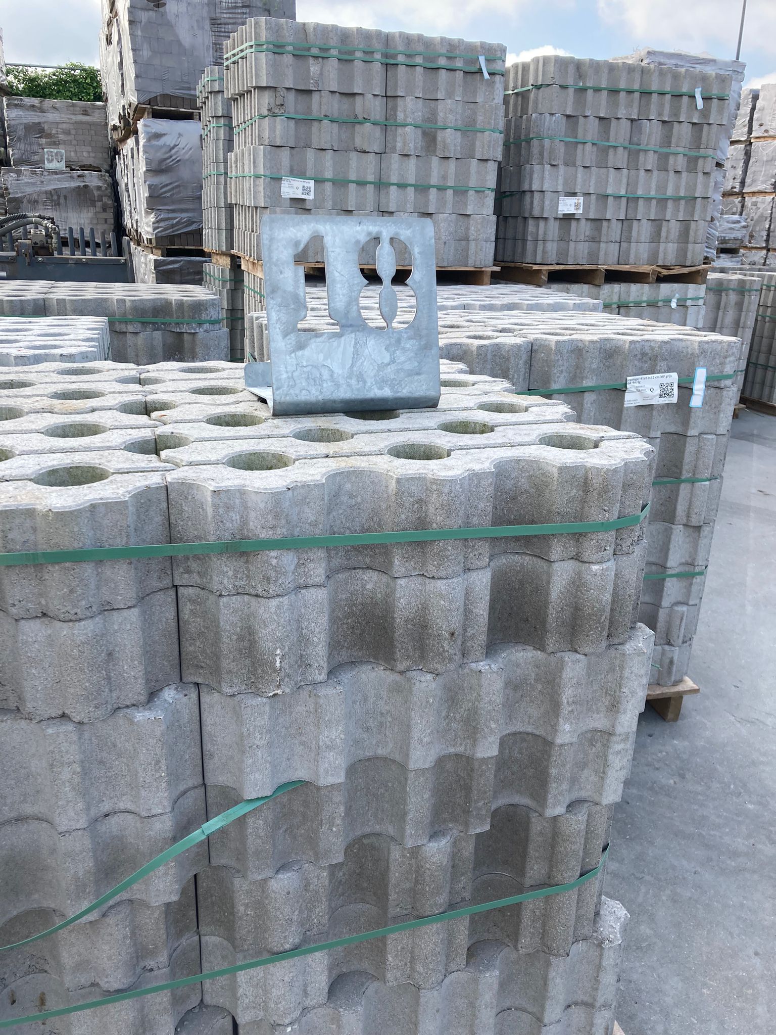 Grasbetontegels 40x60x12cm b-keus vlak (P18) - Afbeelding 2