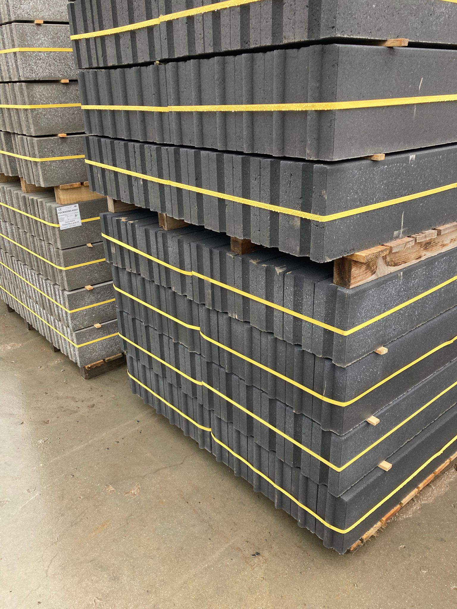 Opsluitbanden 6x20x100cm zwart (P143) - Afbeelding 2